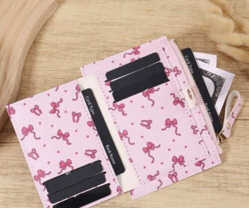 Card Holder “I’m Just a Girl” 🎀