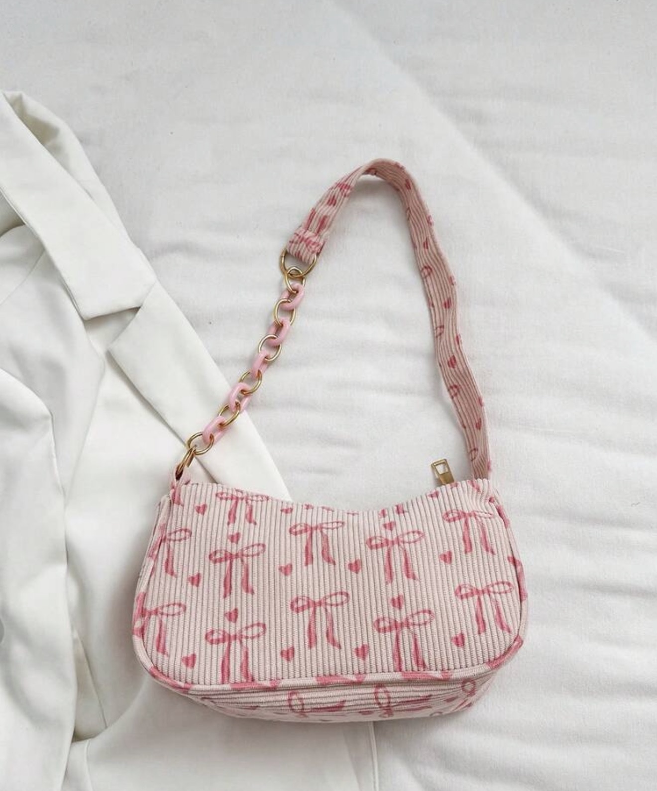 Sac “I’m just a girl”