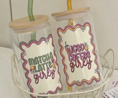 Iced coffee / matcha latte